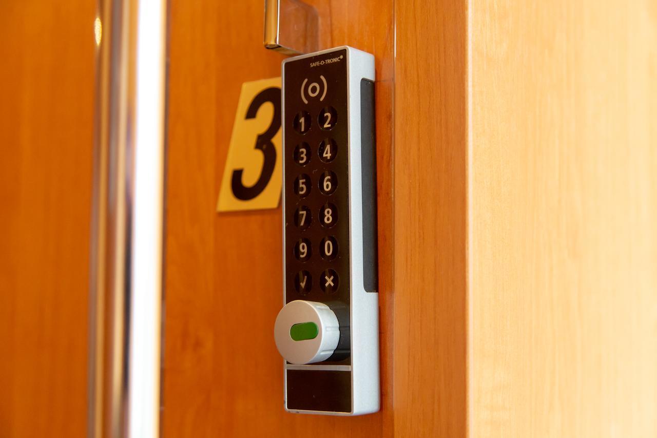 Do Step - Self-service-hostel * Vienna